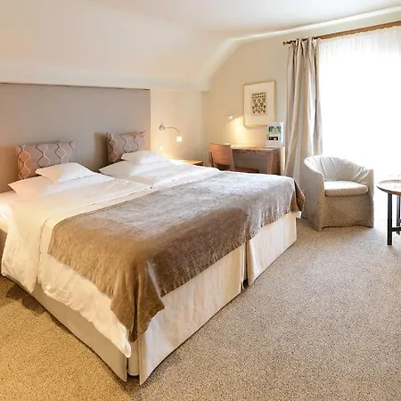 Romantik Jagdhaus Waldfrieden Hotel 2*